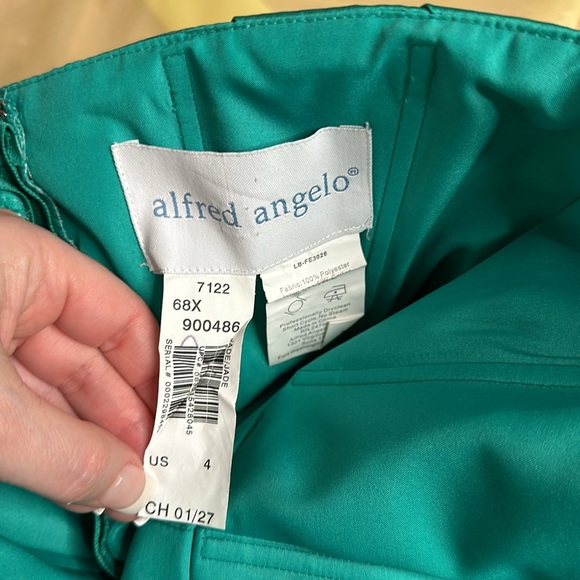 Gorgeous Alfred Angelo strapless dress size 4 - Picture 3 of 6